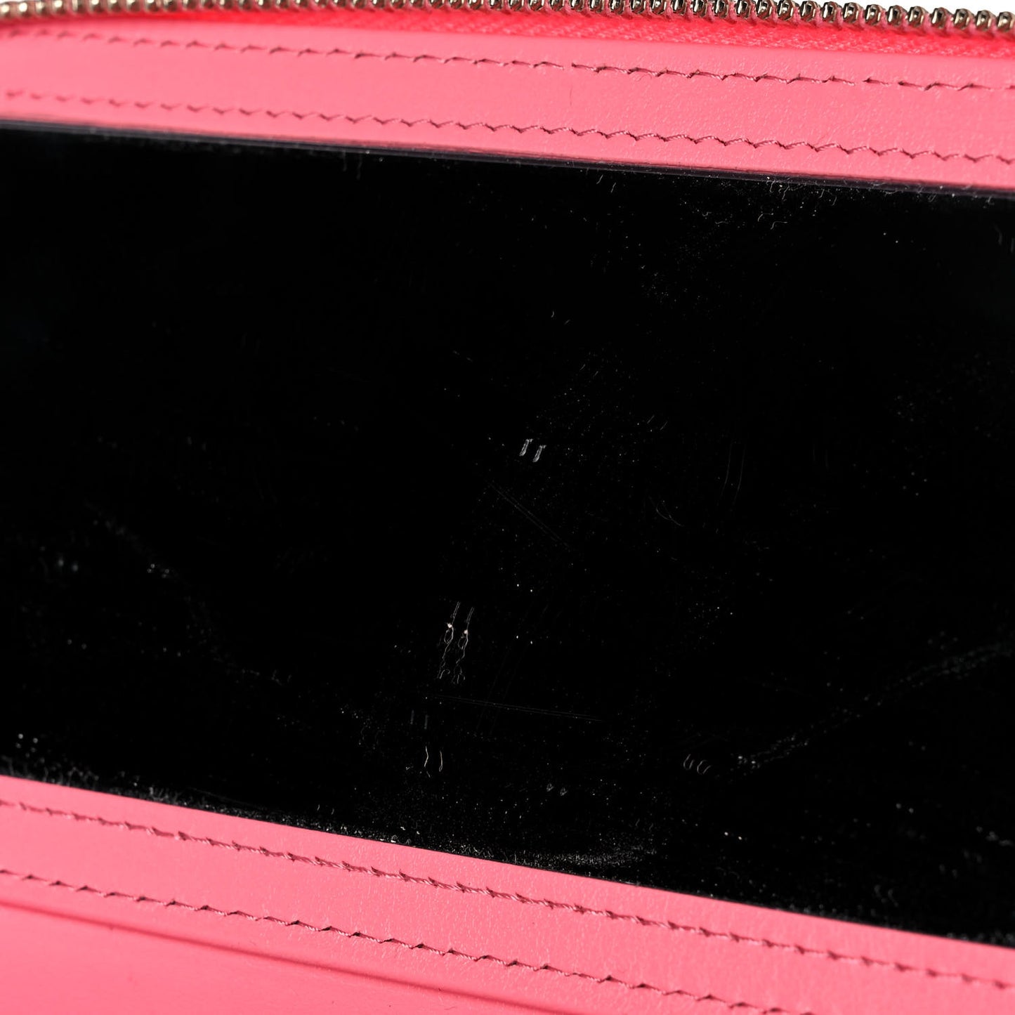 Shiny Caviar Quilted Pick Me Up Vanity Case Pink