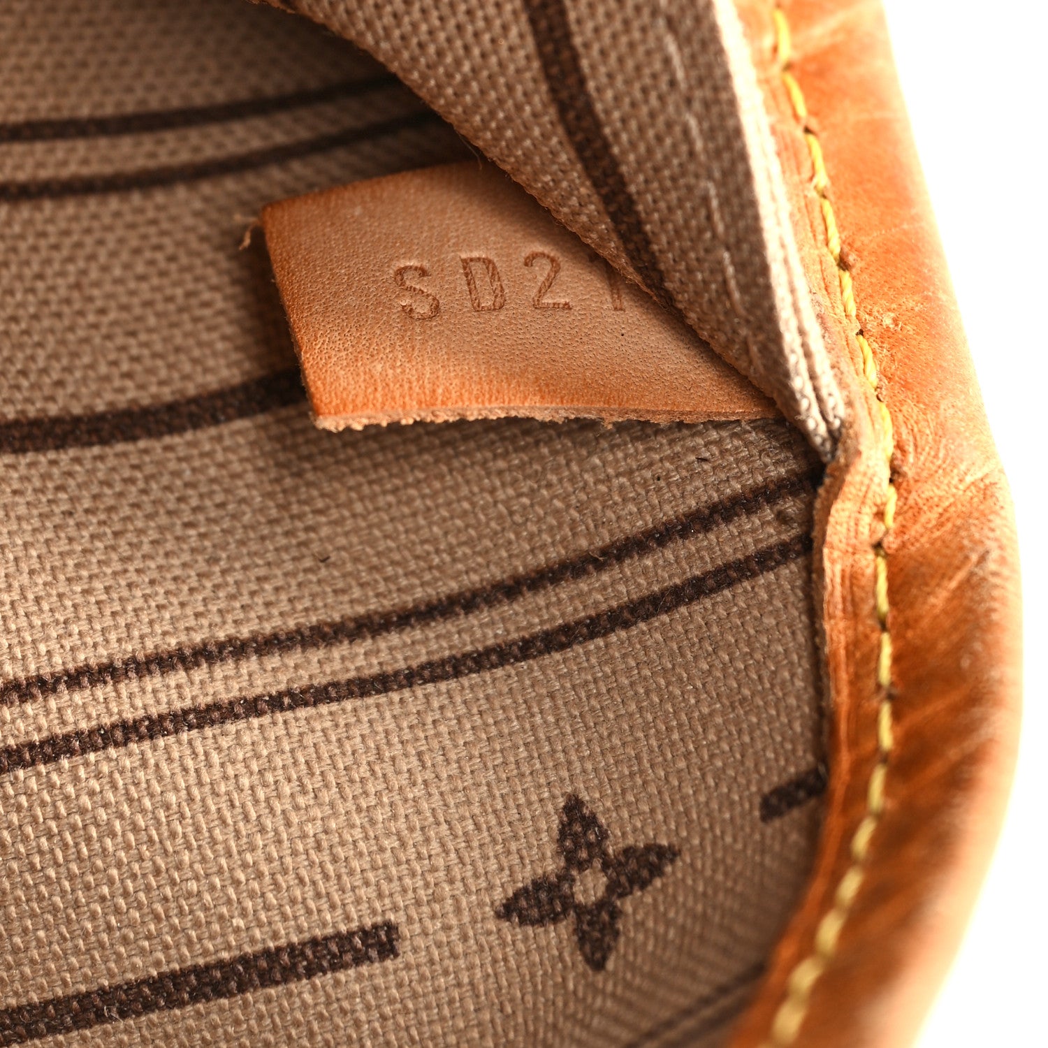 Louis Vuitton Monogram Neverfull GM 8 of 13