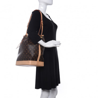 Louis Vuitton Monogram Noe 4 of 20