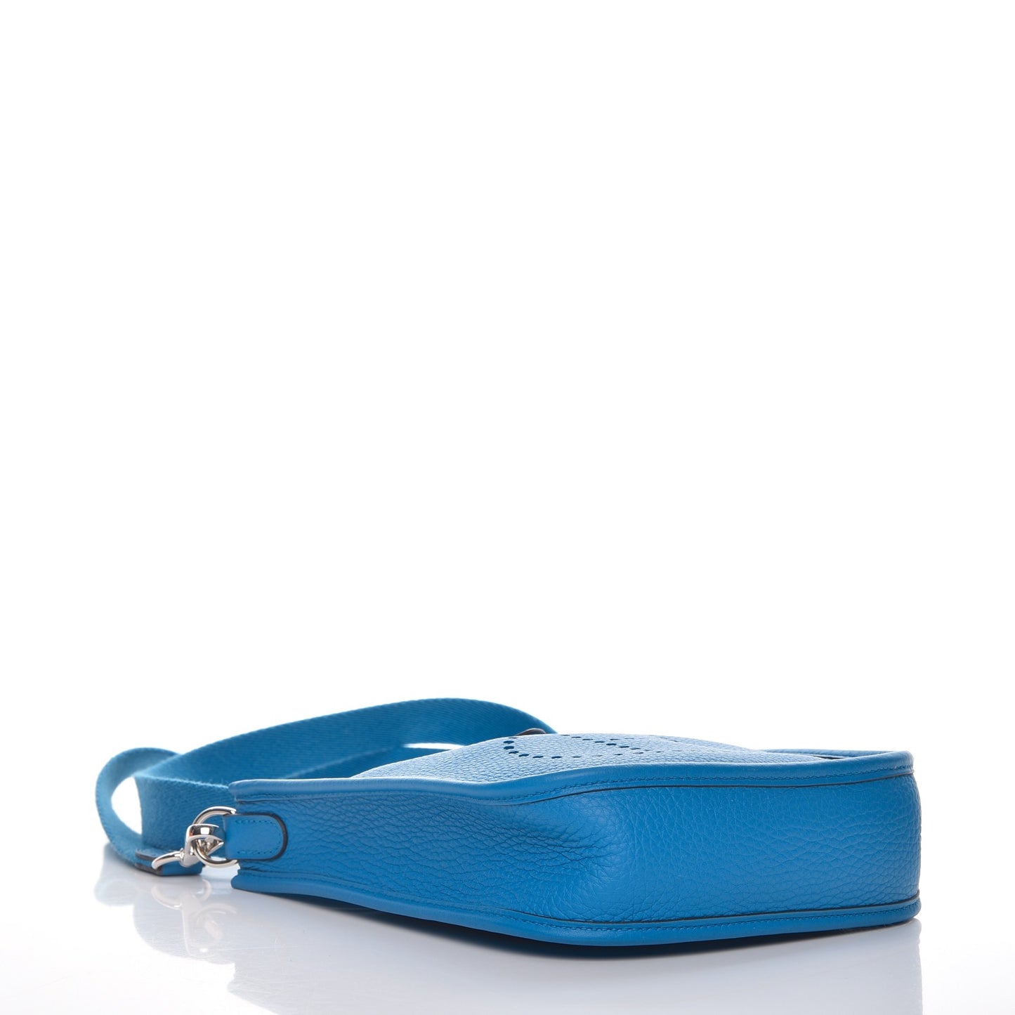 Taurillon Clemence Evelyne TPM Bleu Zanzibar