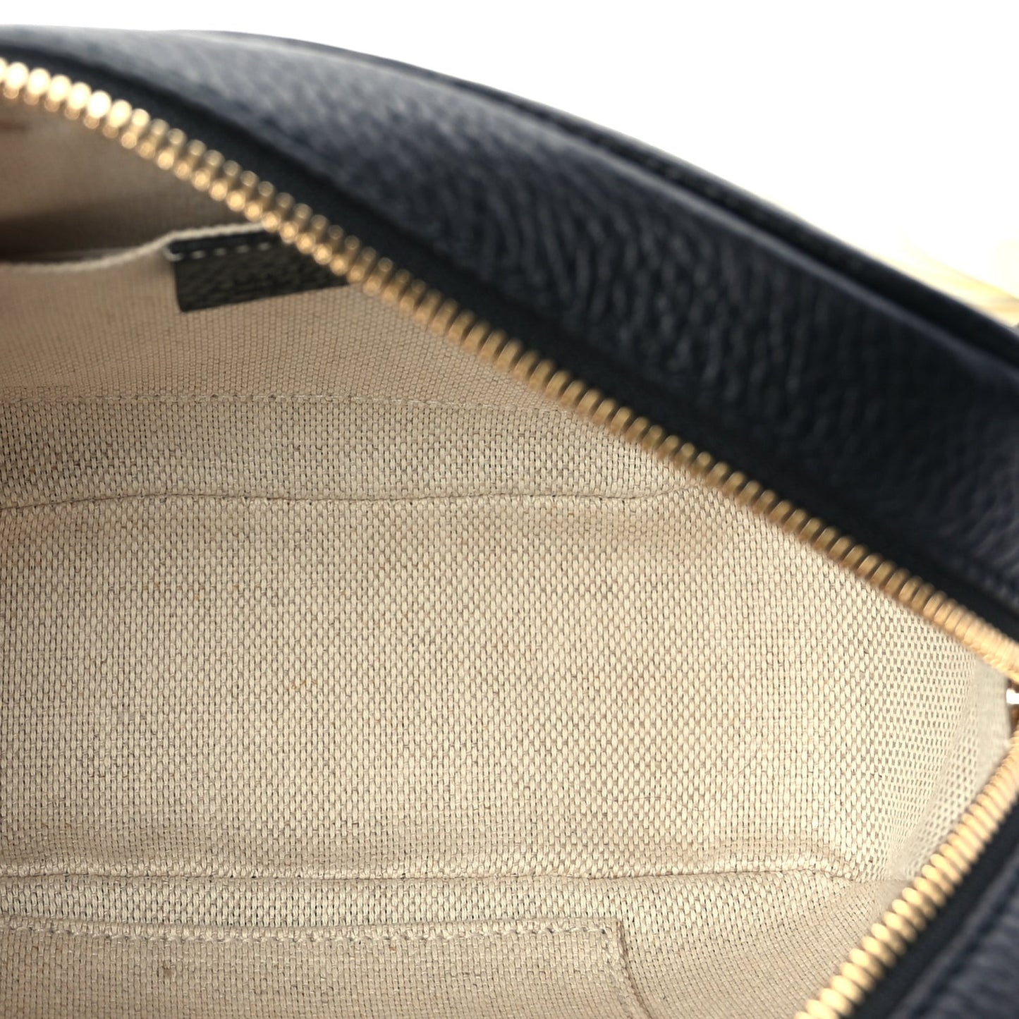Pebbled Calfskin Small Soho Disco Bag Black