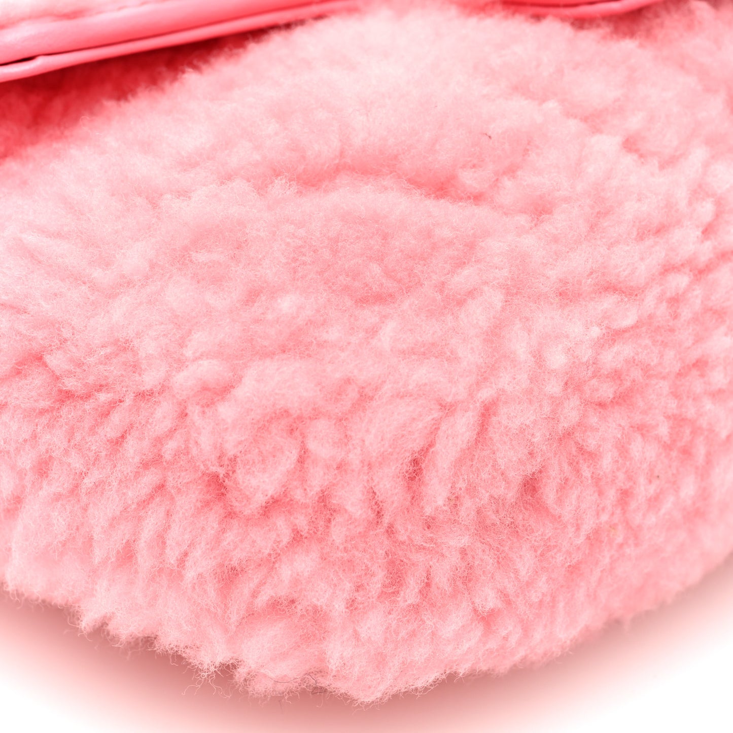 Shearling Matelasse Super Mini GG Marmont Shoulder Bag Lotus Pink