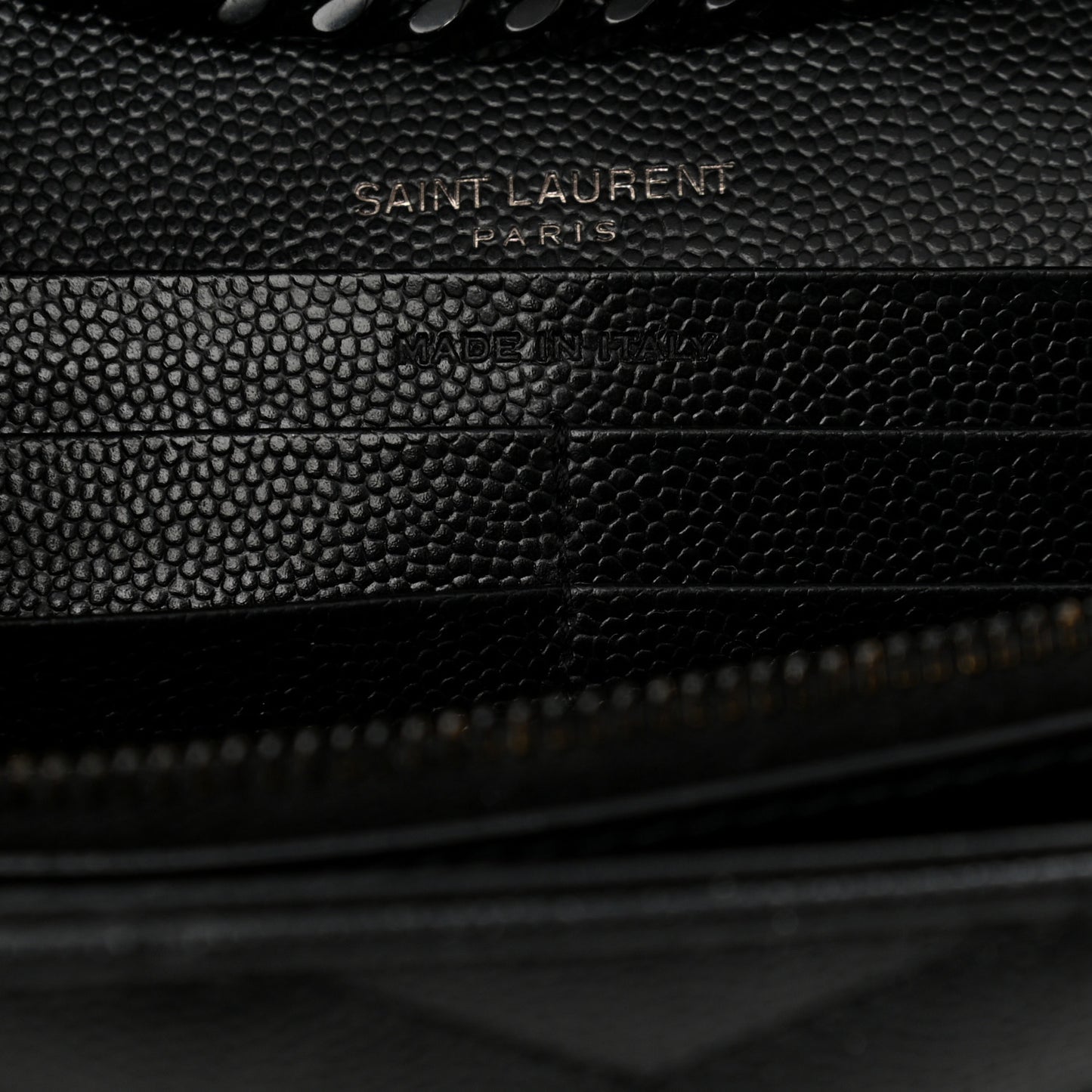 Grain De Poudre Matelasse Chevron Monogram Chain Wallet Black