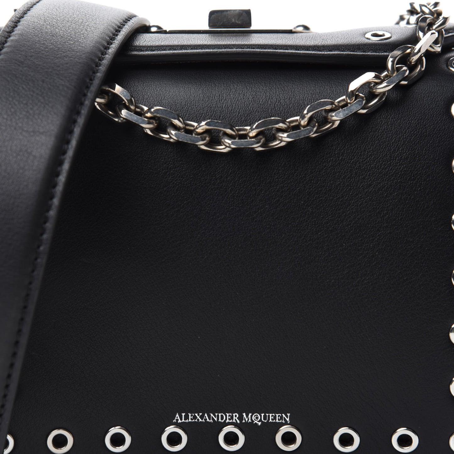 Fine Grain Goatskin Perforated Box Shoulder Bag 16 Black