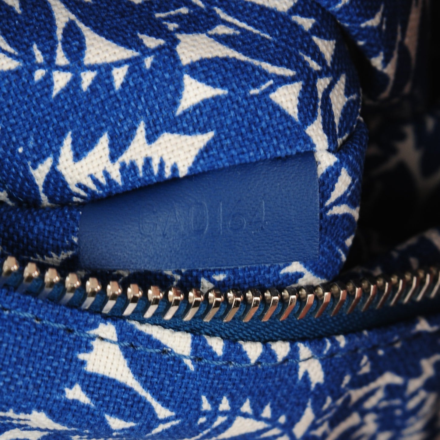 Toile Articles De Voyage Cabas MM Saphir