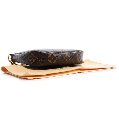 Louis Vuitton Monogram Mini Pochette Accessories 4 of 7