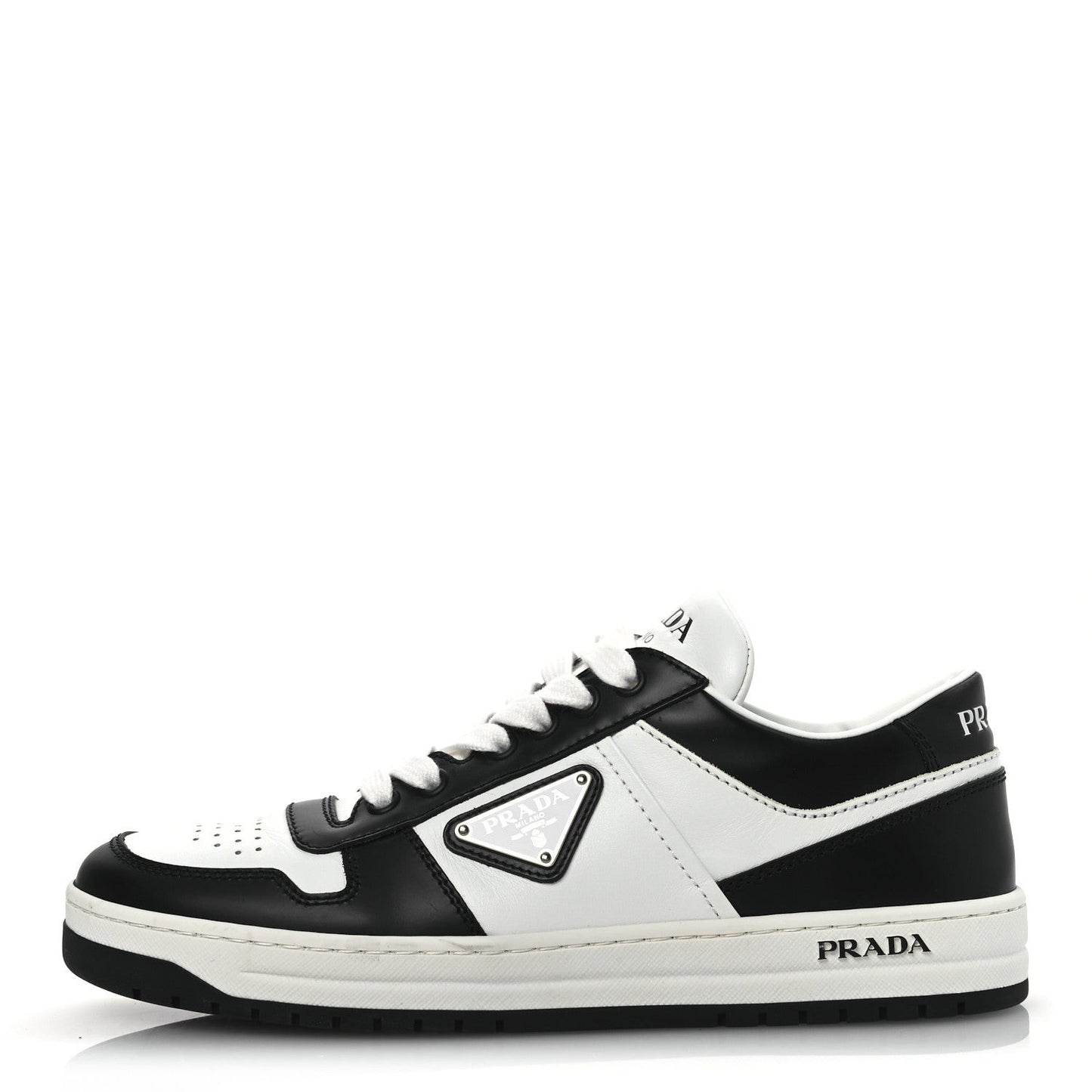 Vitello Sport Spazzolato Rois Metal Triangle Logo Downtown Low Top Sneakers 37.5 White Black