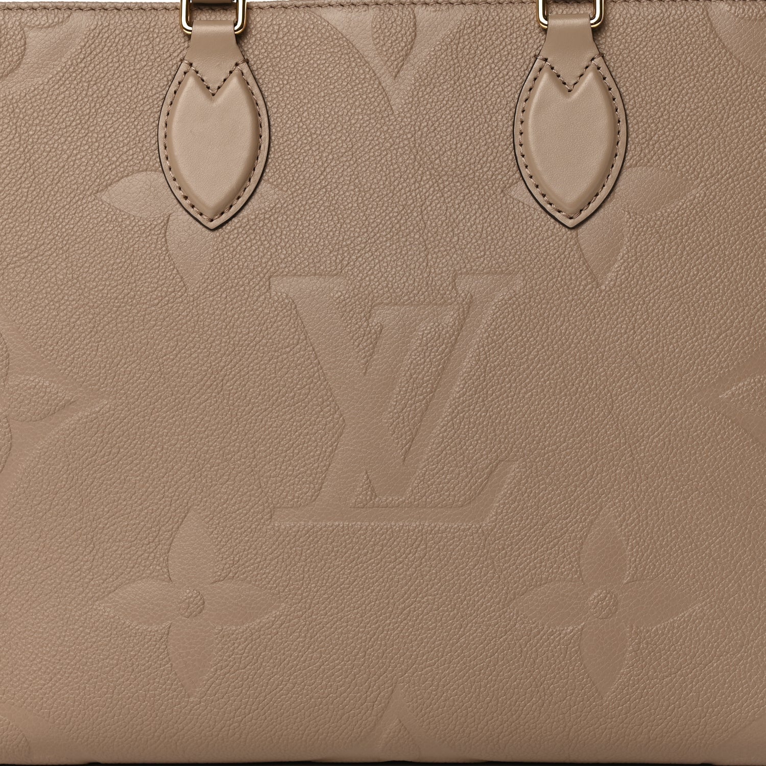 Louis Vuitton Empreinte Monogram Giant Onthego MM Tourterelle 6 of 8
