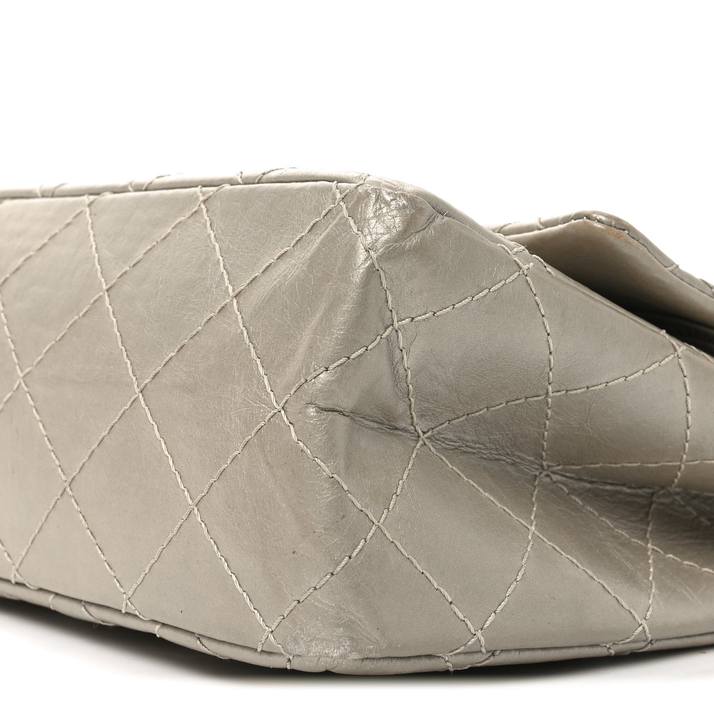Metallic Aged Calfskin Quilted 2.55 Reissue 226 Flap Grey