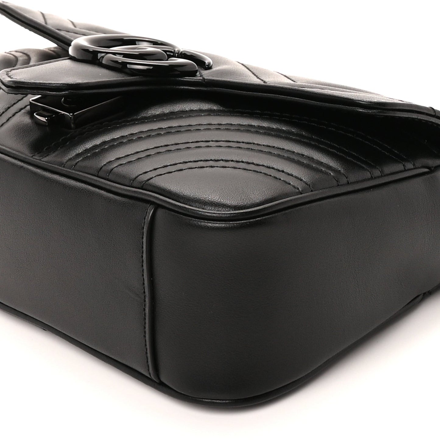 Calfskin Matelasse Monochrome Mini GG Marmont Shoulder Bag Black