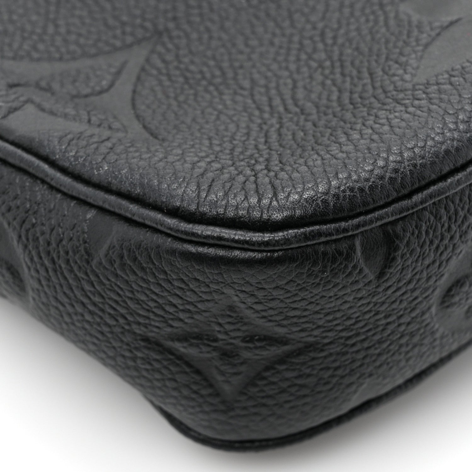 Louis Vuitton Empreinte Monogram Giant Multi Pochette Accessories Black 13 of 14