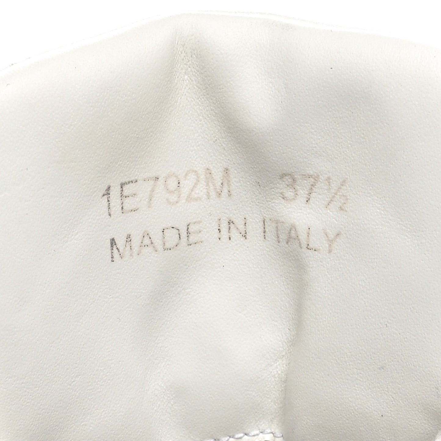 Vitello Sport Spazzolato Rois Triangle Logo Womens Downtown Low Top 30mm Sneakers 37.5 White Black