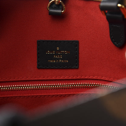 Louis Vuitton Reverse Monogram Giant Onthego MM 7 of 9