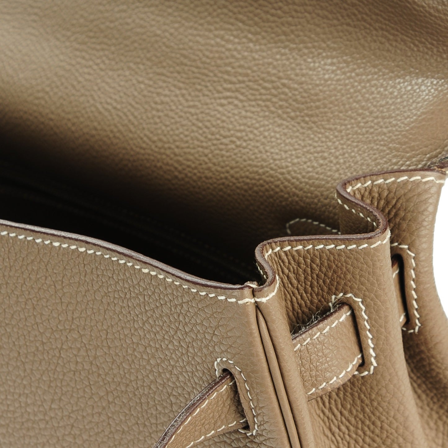 Togo Kelly Retourne 32 Etoupe