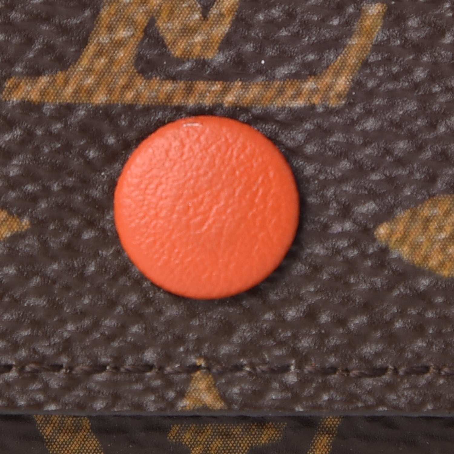 Louis Vuitton Monogram 4 Key Multicles Holder Poppy 5 of 10