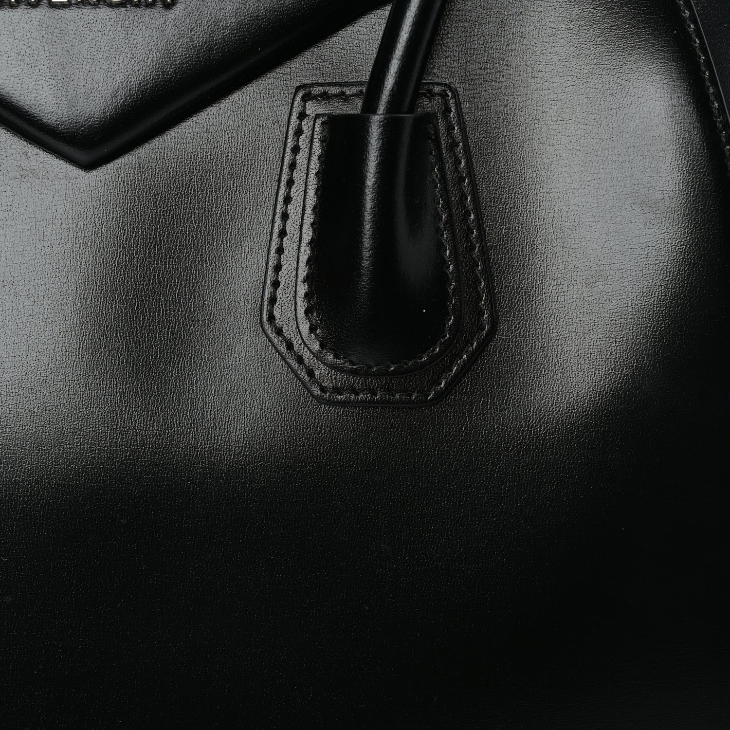 Givenchy Shiny Lord Calfskin Large Antigona Black 6 of 8
