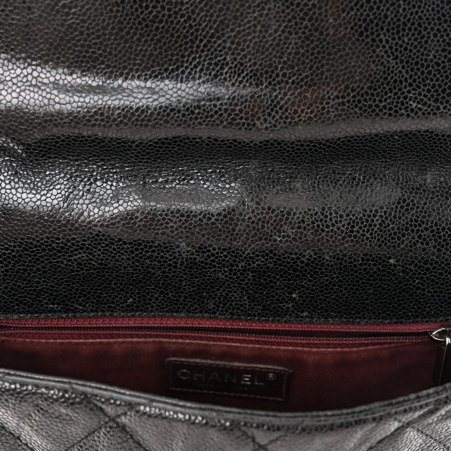Crumpled Grained Calfskin Medium CC Crave Flap Black