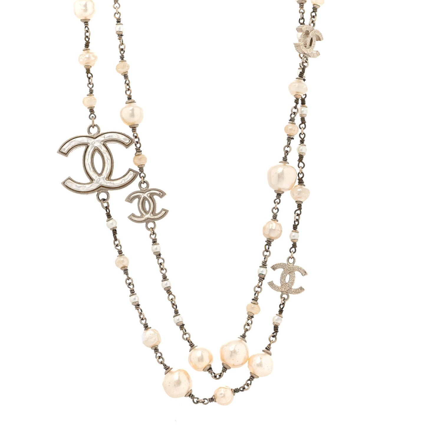 Pearl CC Necklace White