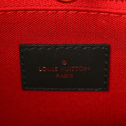 Louis Vuitton Reverse Monogram Giant Onthego PM 6 of 9