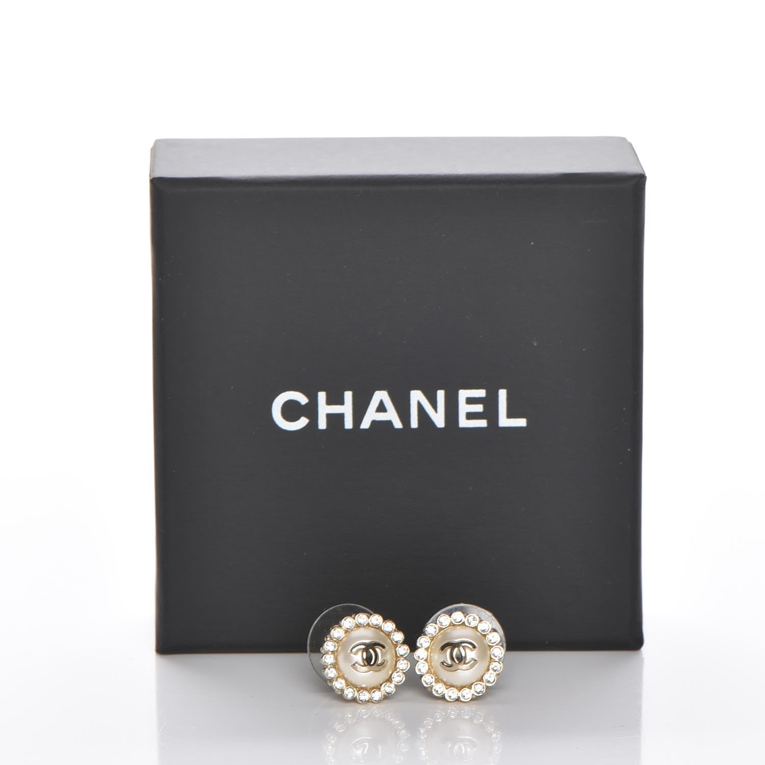 Chanel Pearl Crystal CC Earrings Gold 5 of 5
