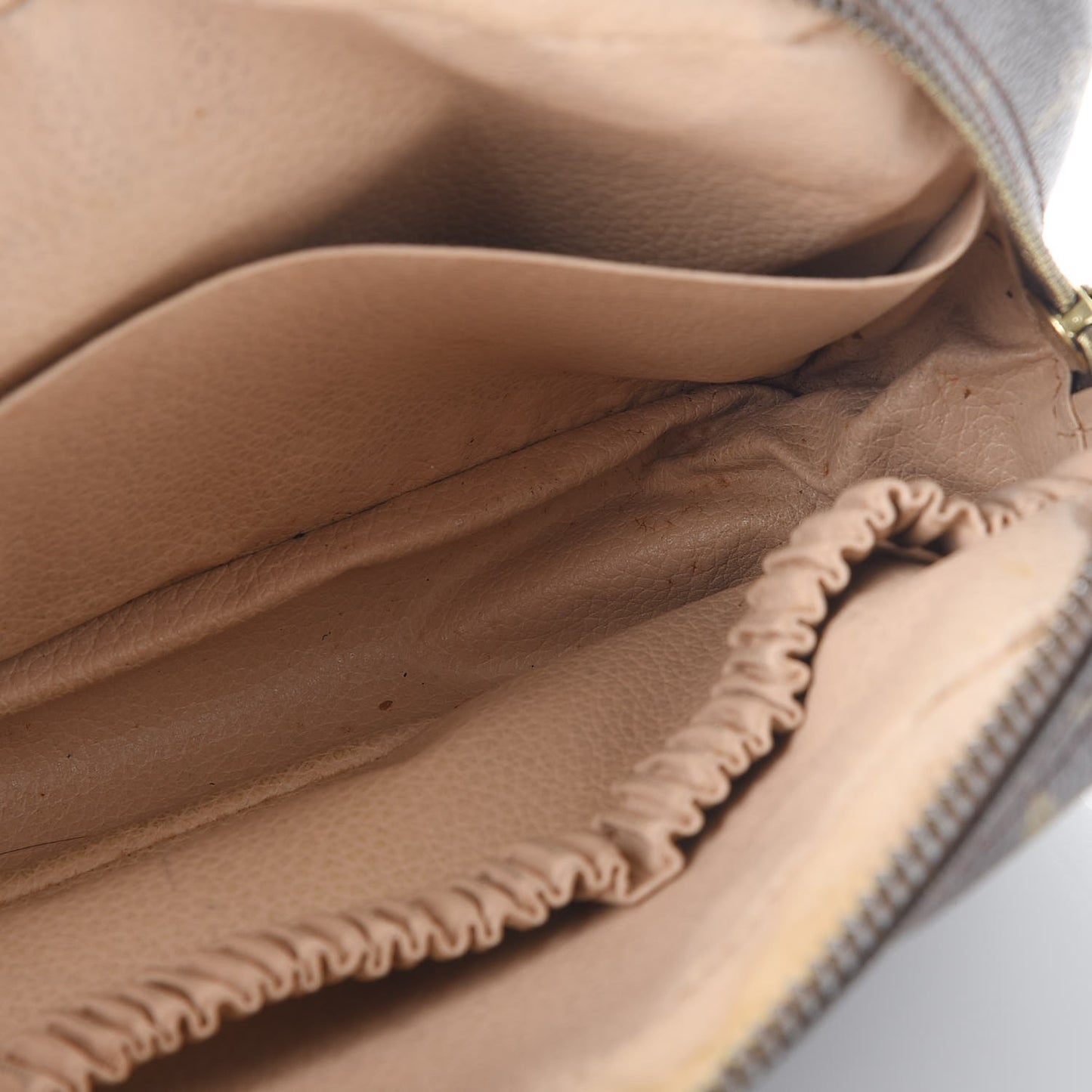 Monogram Trousse Toilette 23