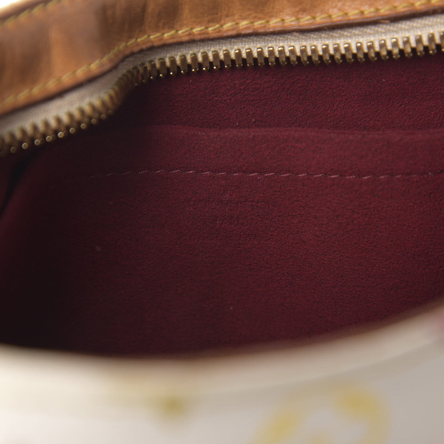 Monogram Multicolor Lodge PM White