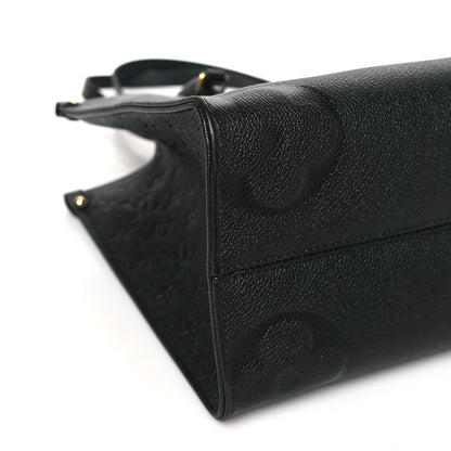 Louis Vuitton Empreinte Monogram Giant Onthego MM Black 8 of 9