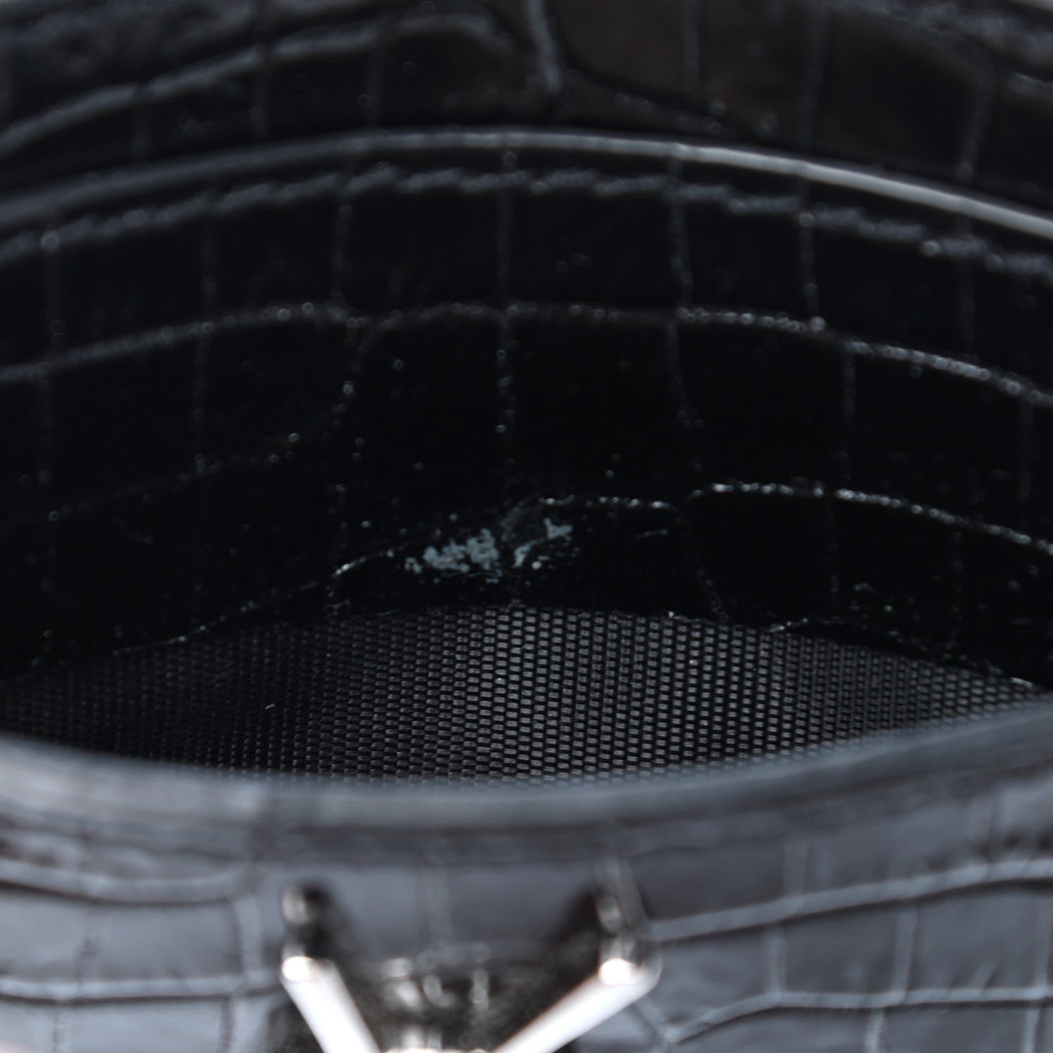 Saint Laurent Calfskin Crocodile Embossed Monogram Credit Card Case Black 9 of 9