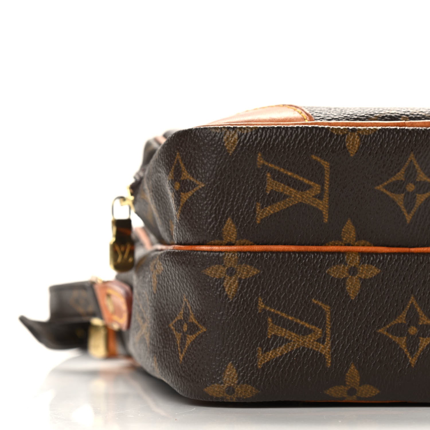 Louis Vuitton Monogram Amazone 9 of 10