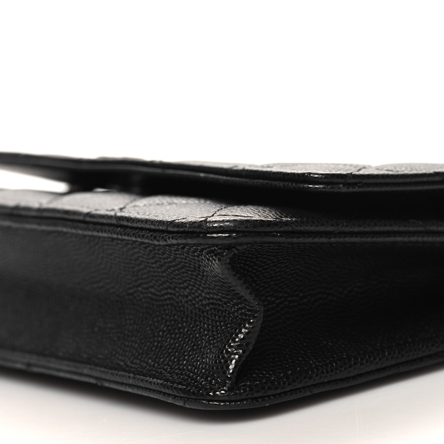 Caviar Quilted CC Logo Wallet on Chain WOC Black