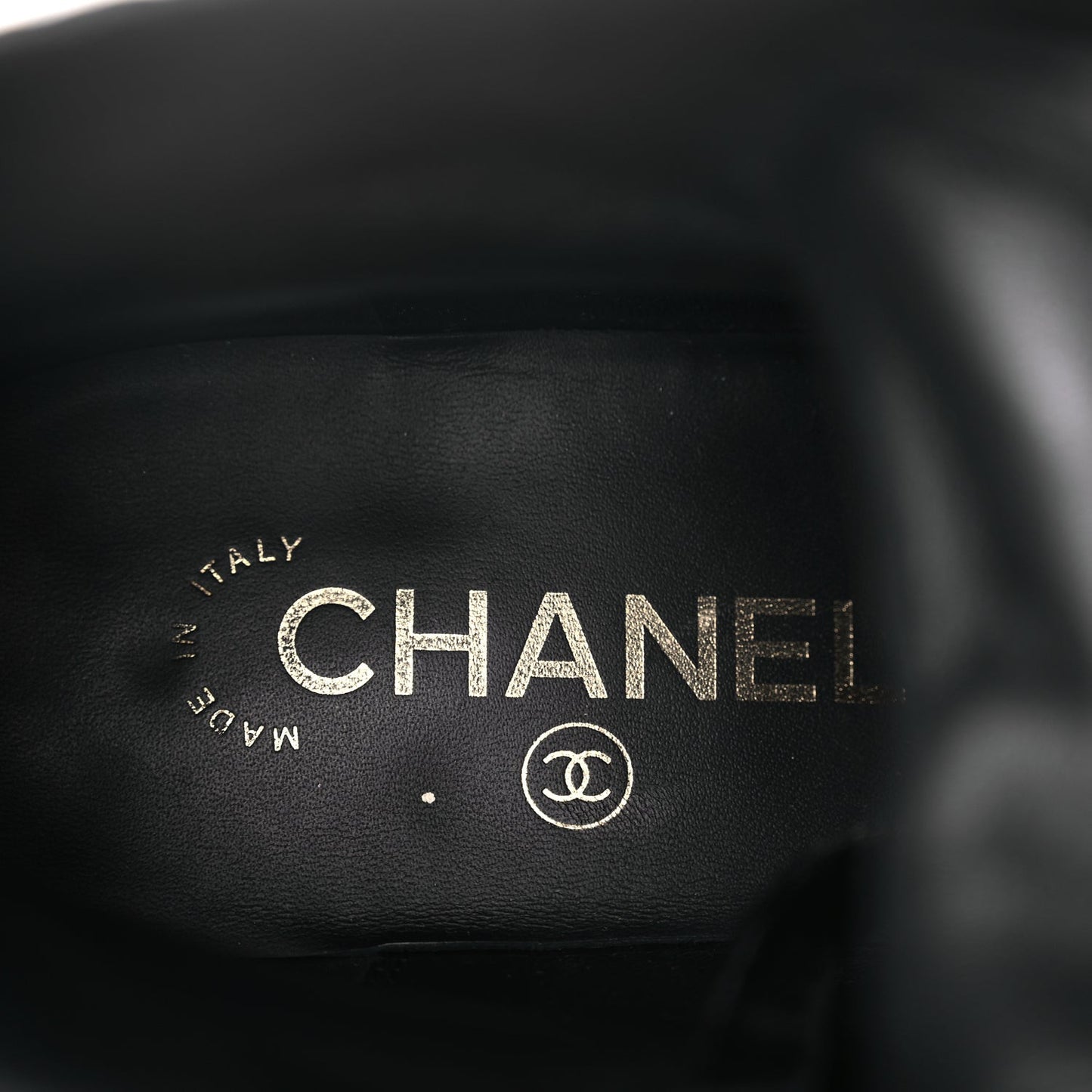 Shiny Calfskin Velvet Pearl Combat Short Boots  Black