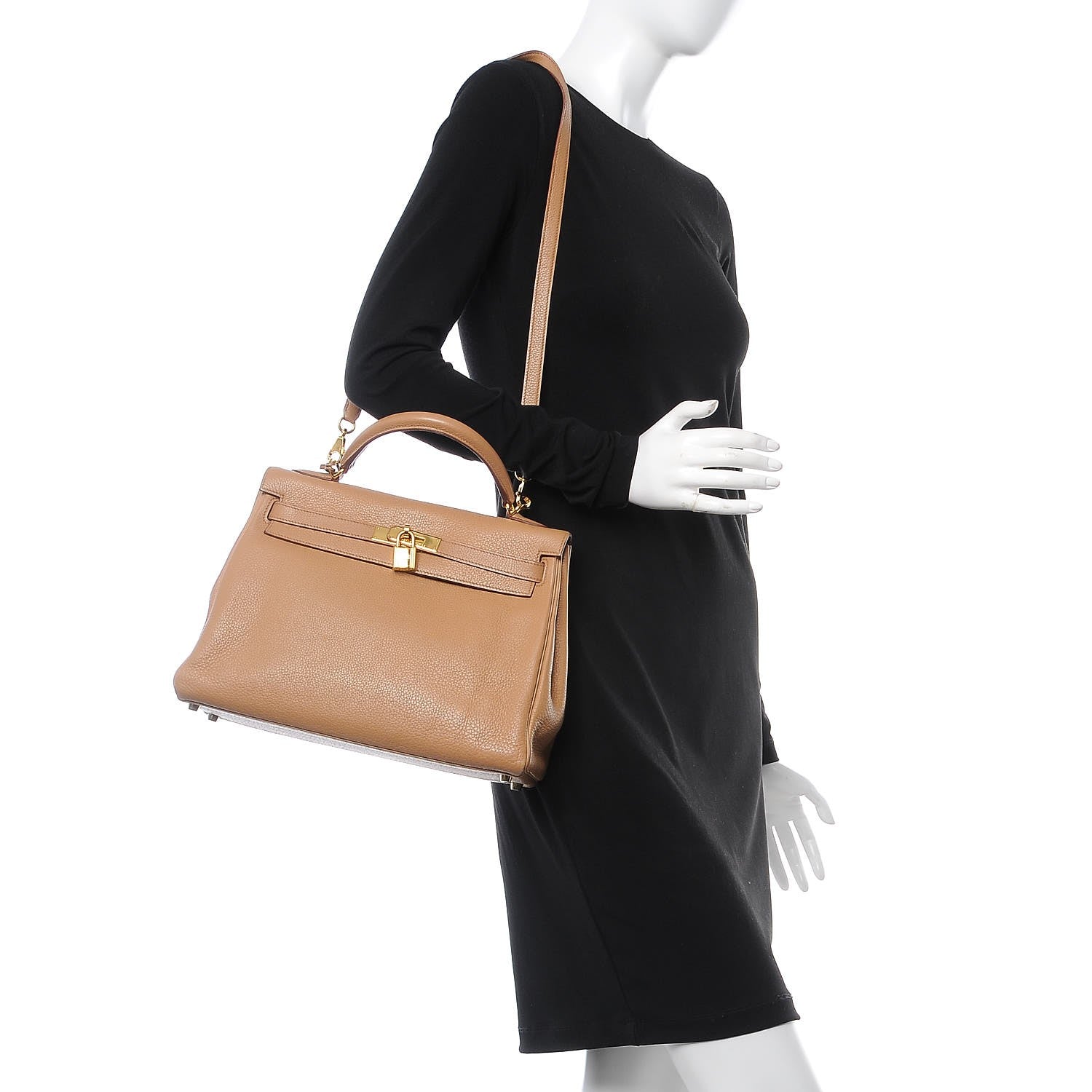 Hermes Taurillon Clemence Kelly Retourne 32 Tabac 2 of 12