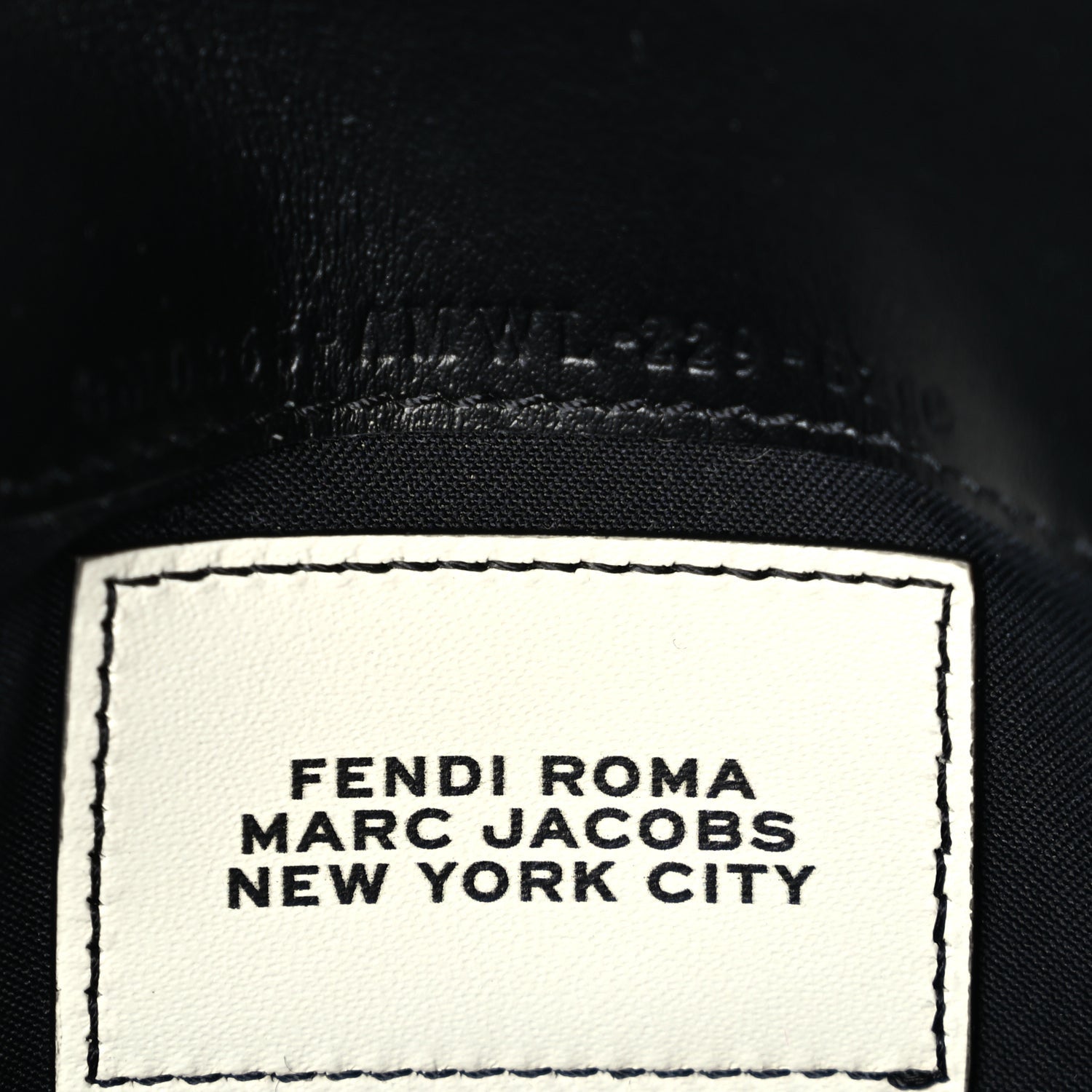 Fendi X MARC JACOBS Nappa Vitello King Logo Print Continental Wallet On Chain White Black 5 of 9