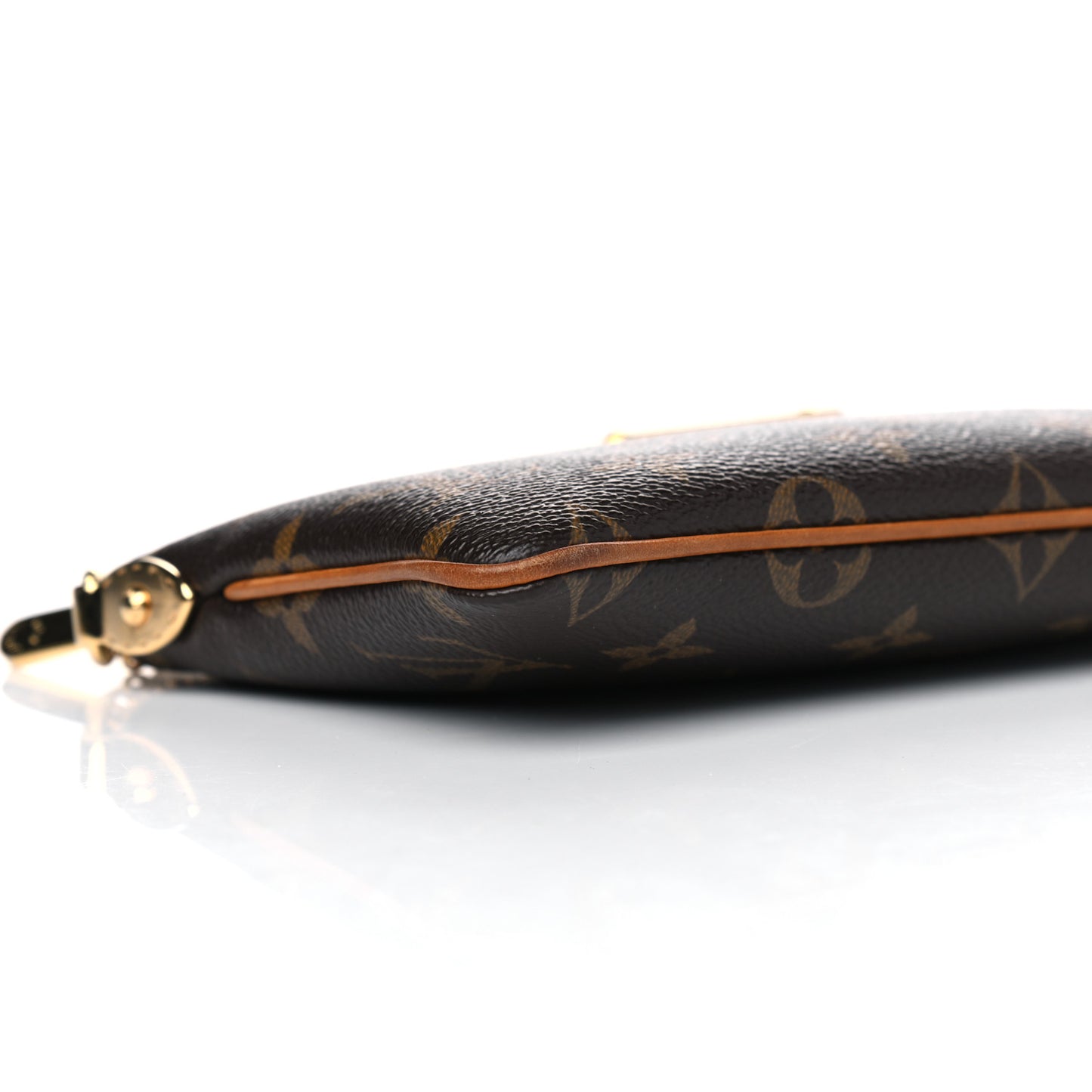 Monogram Pochette Milla MM