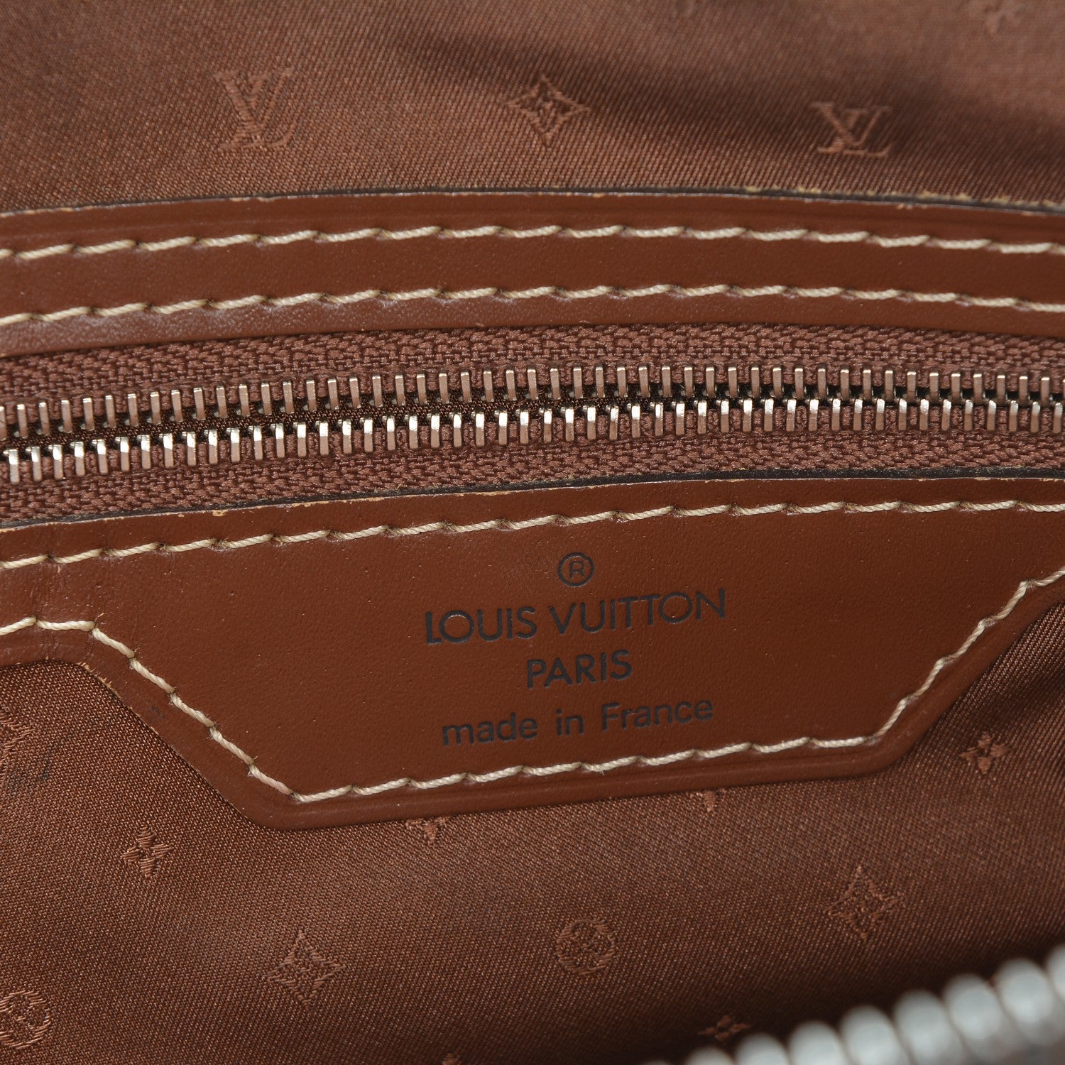 Louis Vuitton Suhali Lockit PM Sienne 6 of 10