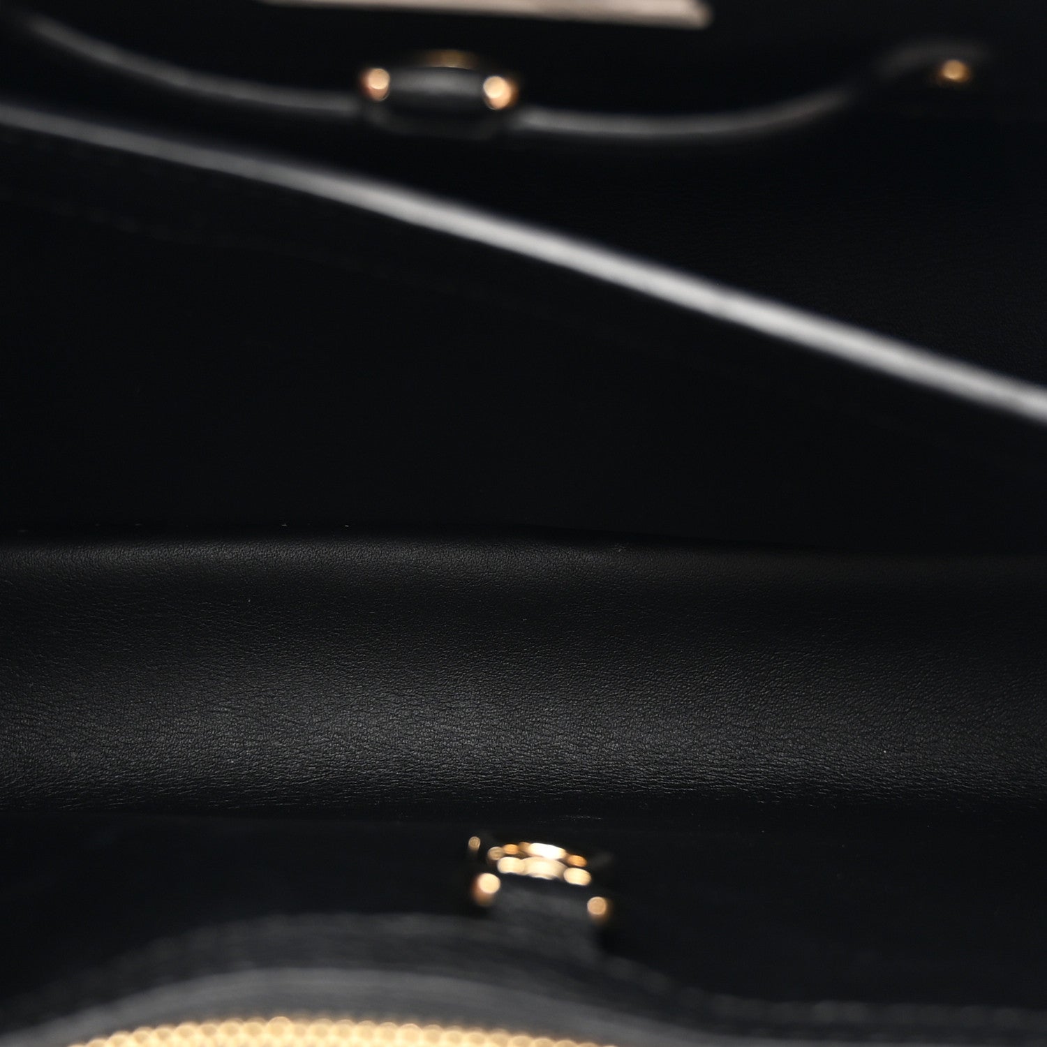 Louis Vuitton Taurillon Capucines MM Black Blue White 6 of 11