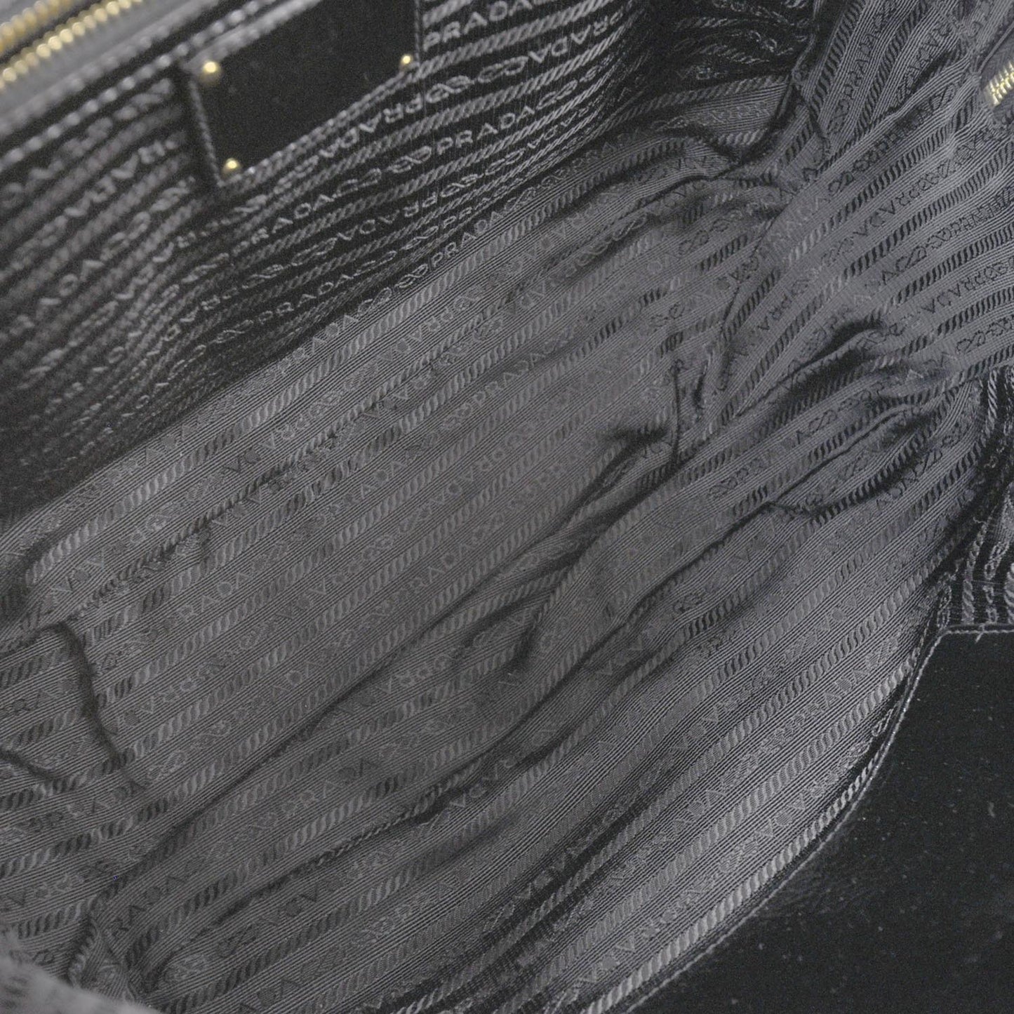 Tessuto Vernice Bowler White