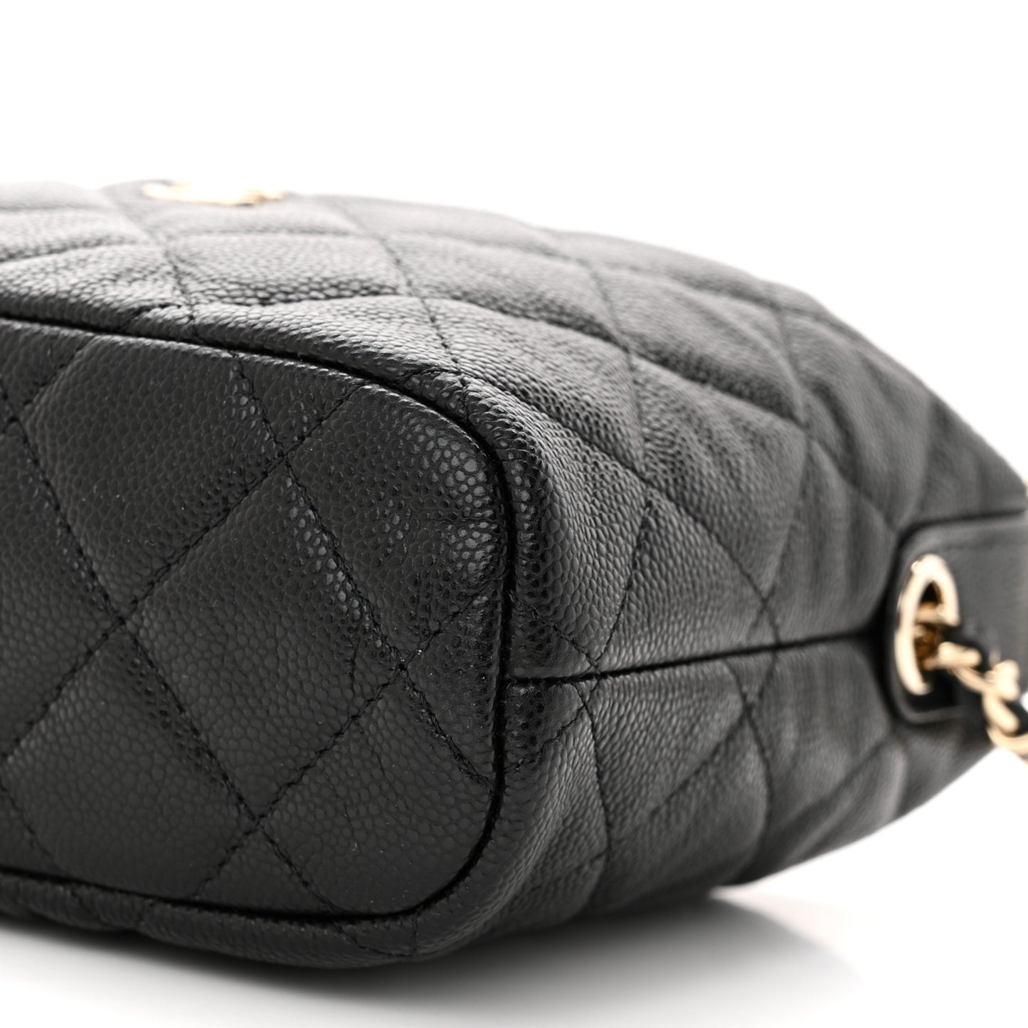 Caviar Quilted Hobo Clutch With Chain Black