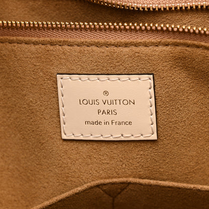 Louis Vuitton Empreinte Monogram Giant Onthego GM Creme 6 of 10