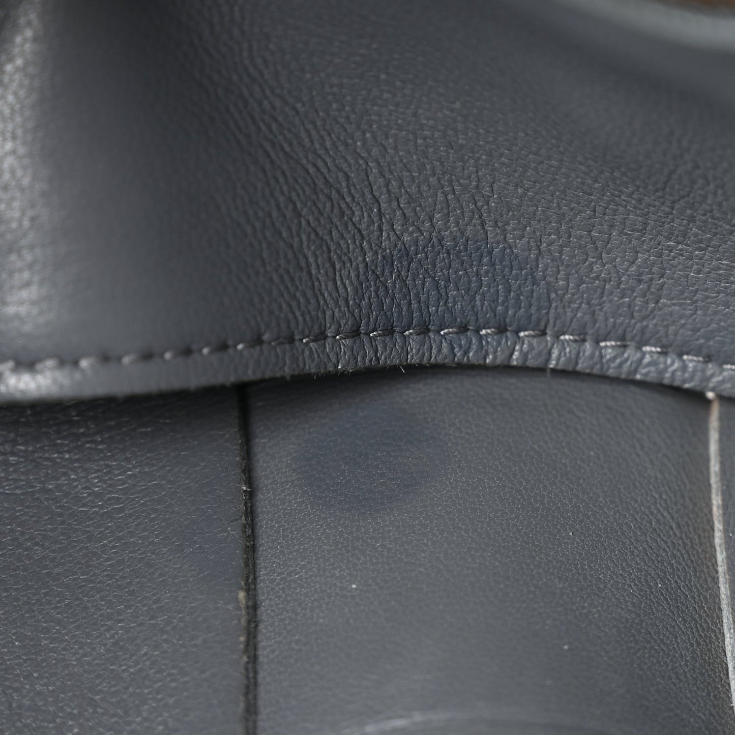 Grained Calfskin Maxi Intrecciato Cassette Crossbody Bag Thunder