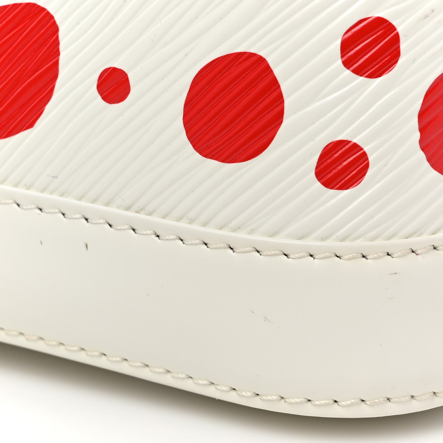 LV X YK Epi Alma BB White