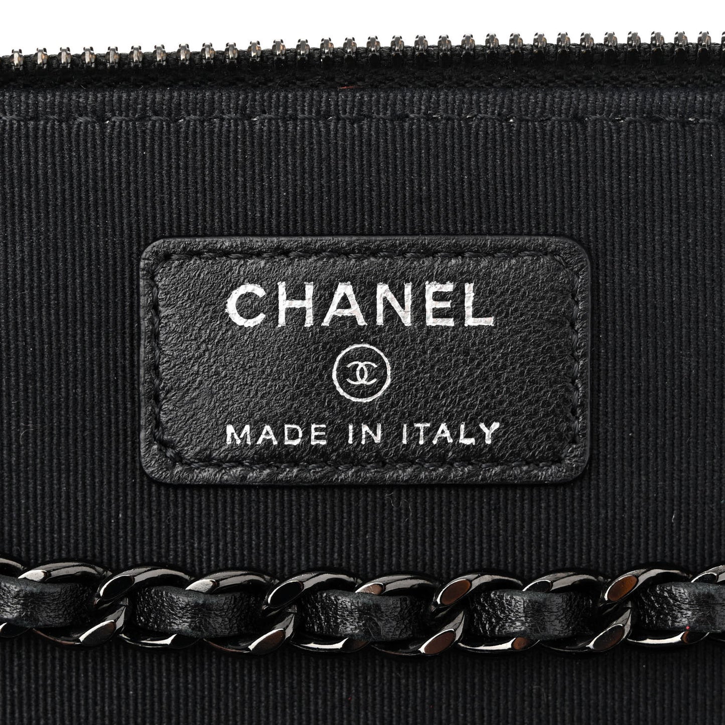 Velvet Quilted Small Vanity Case With Chain Black