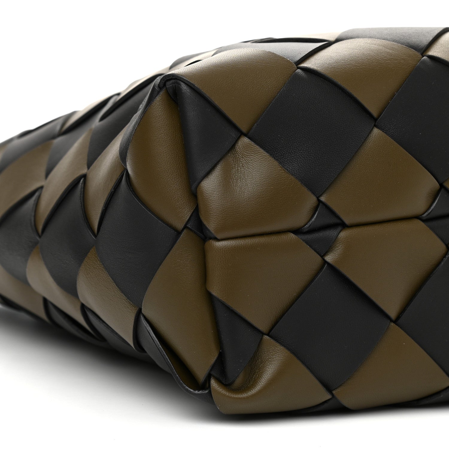 Bottega Veneta Nappa Maxi Cabat 30 Mustard Black 10 of 11