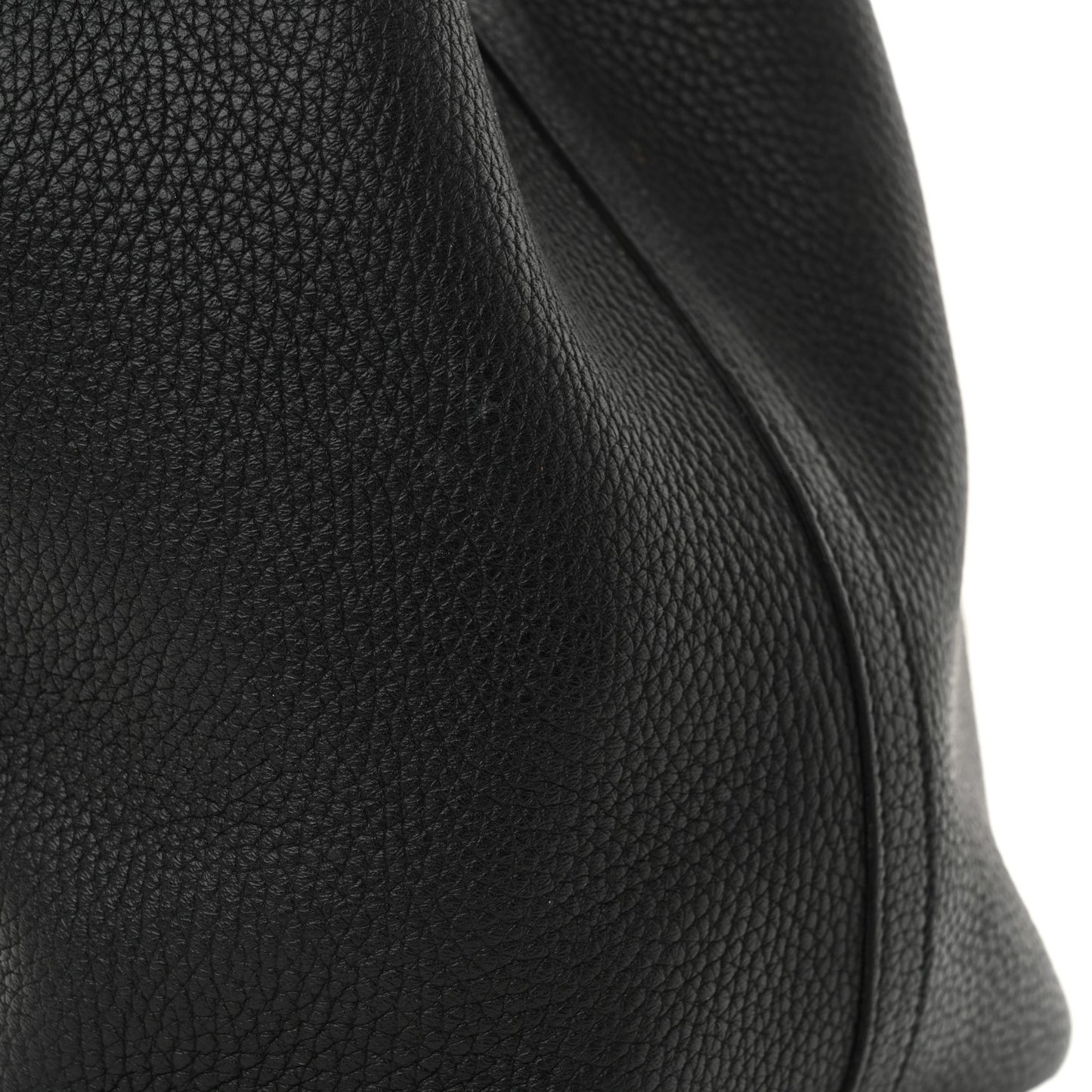 Taurillon Clemence Picotin Lock 22 MM Black