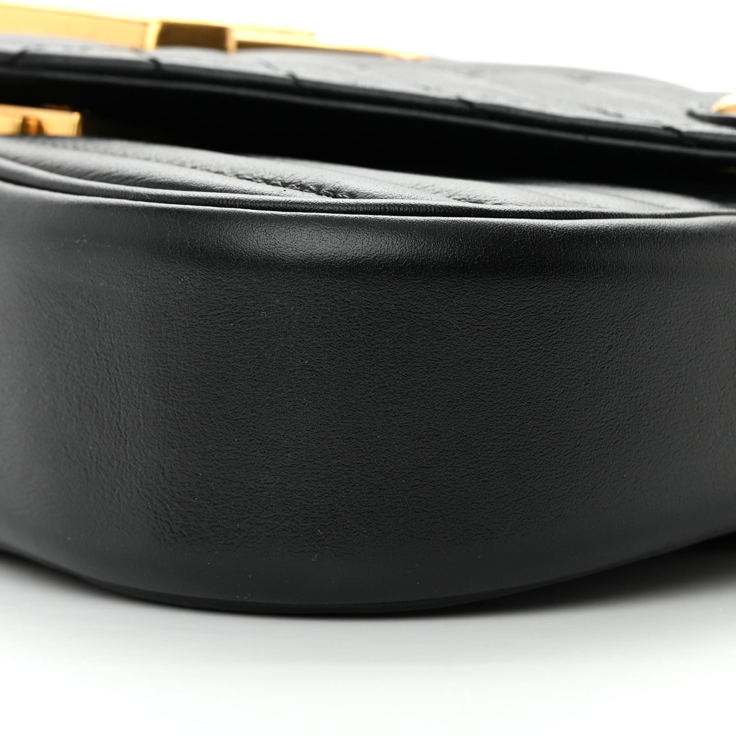 Calfskin New Wave Chain MM Black