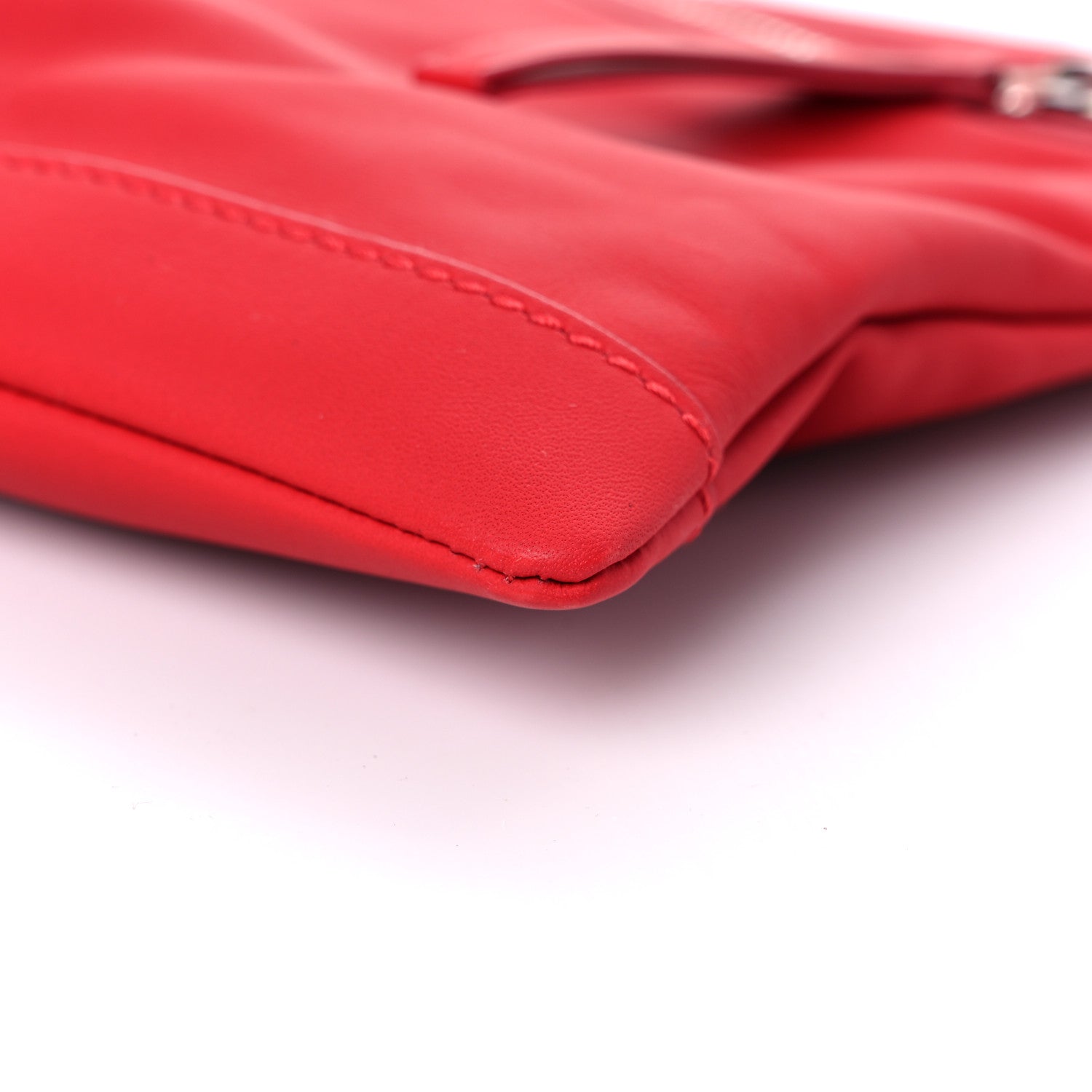 Balenciaga Smooth Calfskin Classic Silver Hardware Medium Clip Rouge Grenade 8 of 10