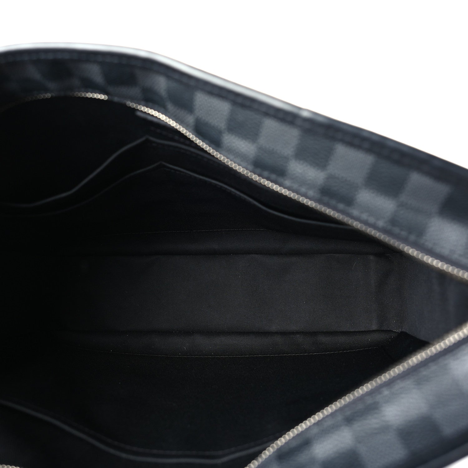 Louis Vuitton Damier Graphite Tadao 4 of 8