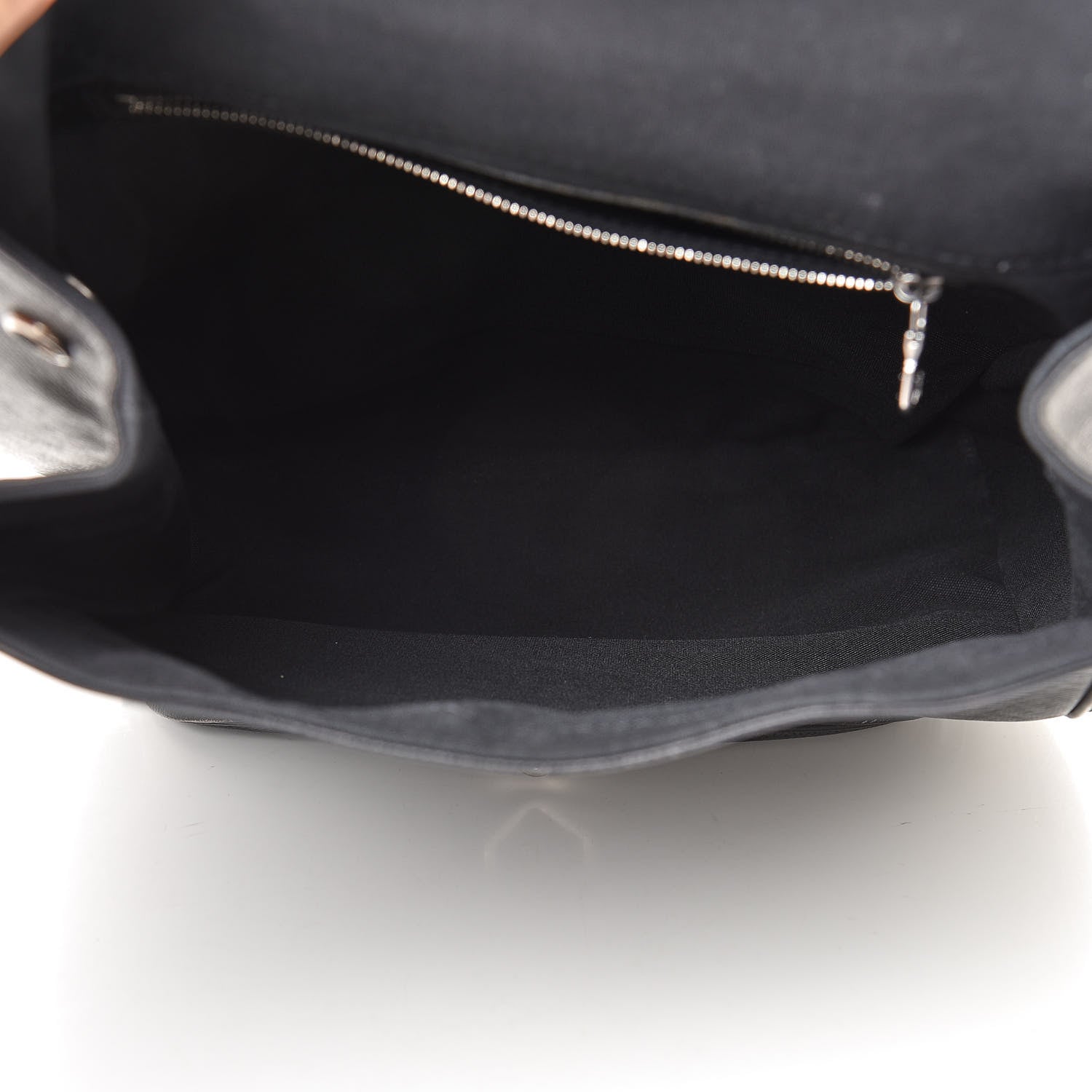 Louis Vuitton Taiga Cassiar Backpack Ardoise 5 of 21