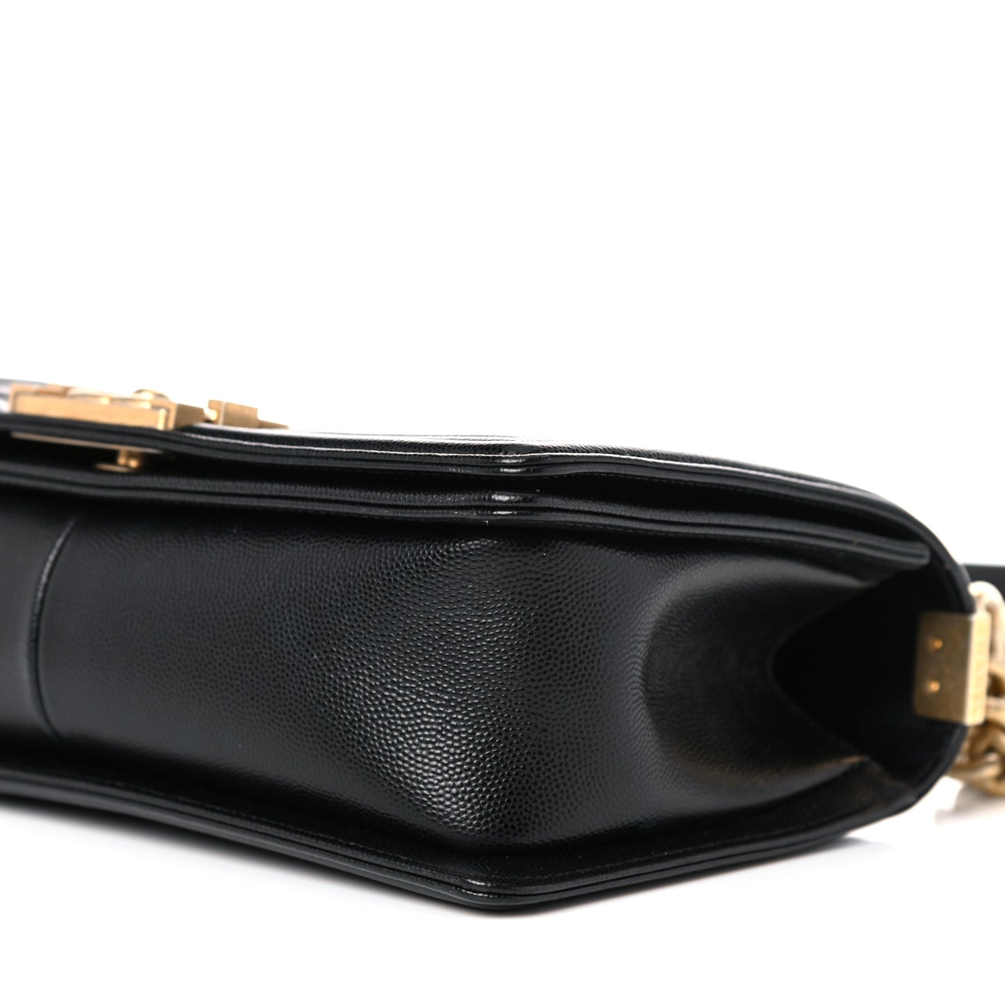 Caviar Quilted Medium Boy Flap Black