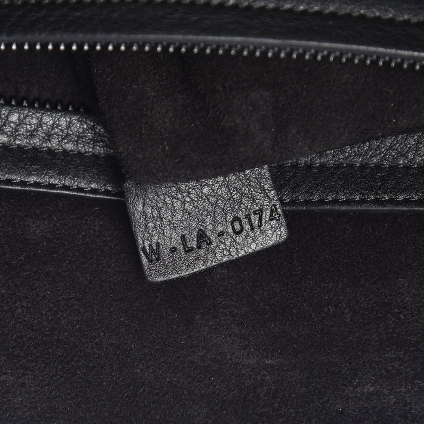 Supple Calfskin Medium Phantom Luggage Black